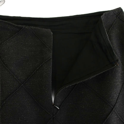 Chanel Silk Skirt Knee Length Flare Mermaid Silhouette CC Logo 34 Black Dark — view 3