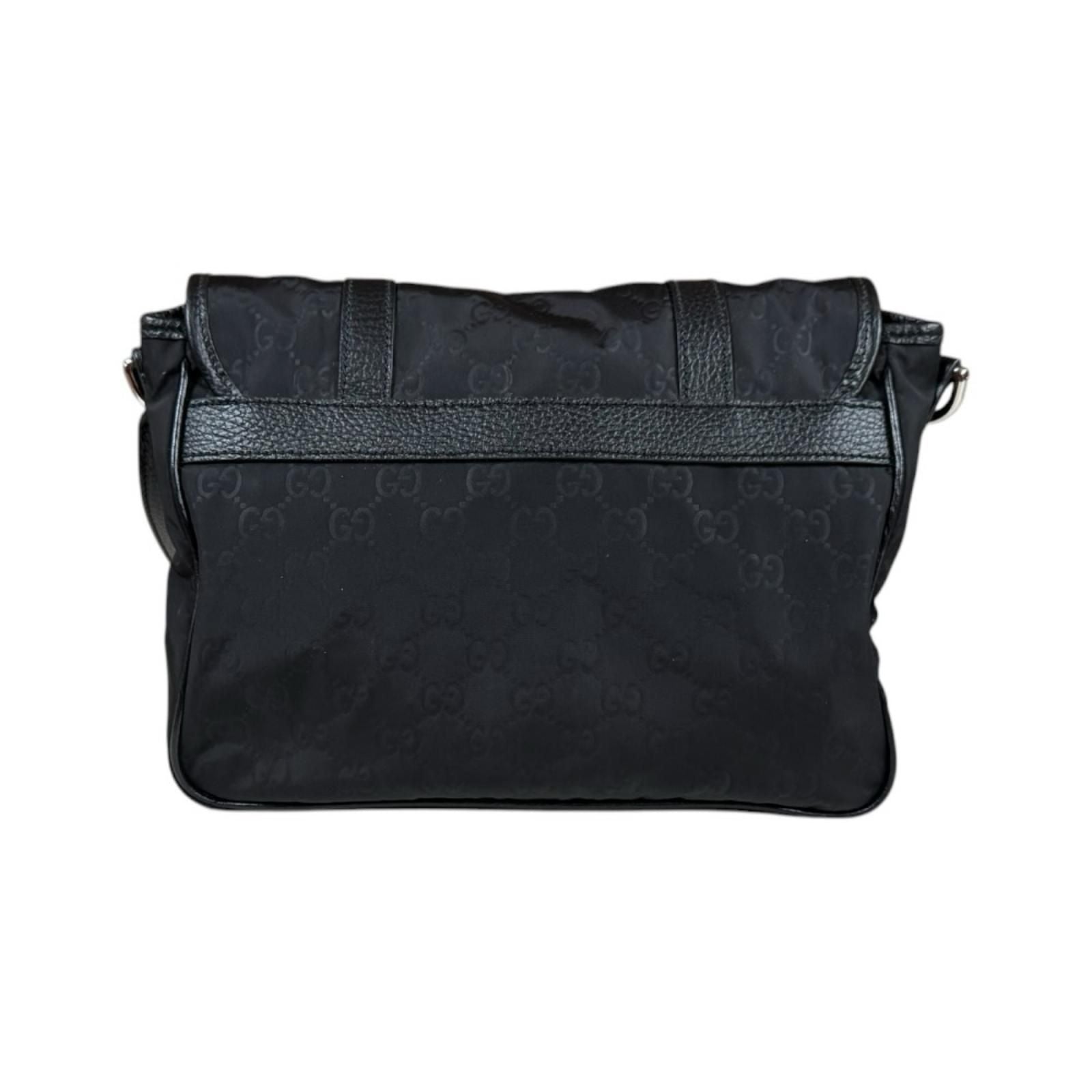 Gucci Shoulder Bag Black — view 3