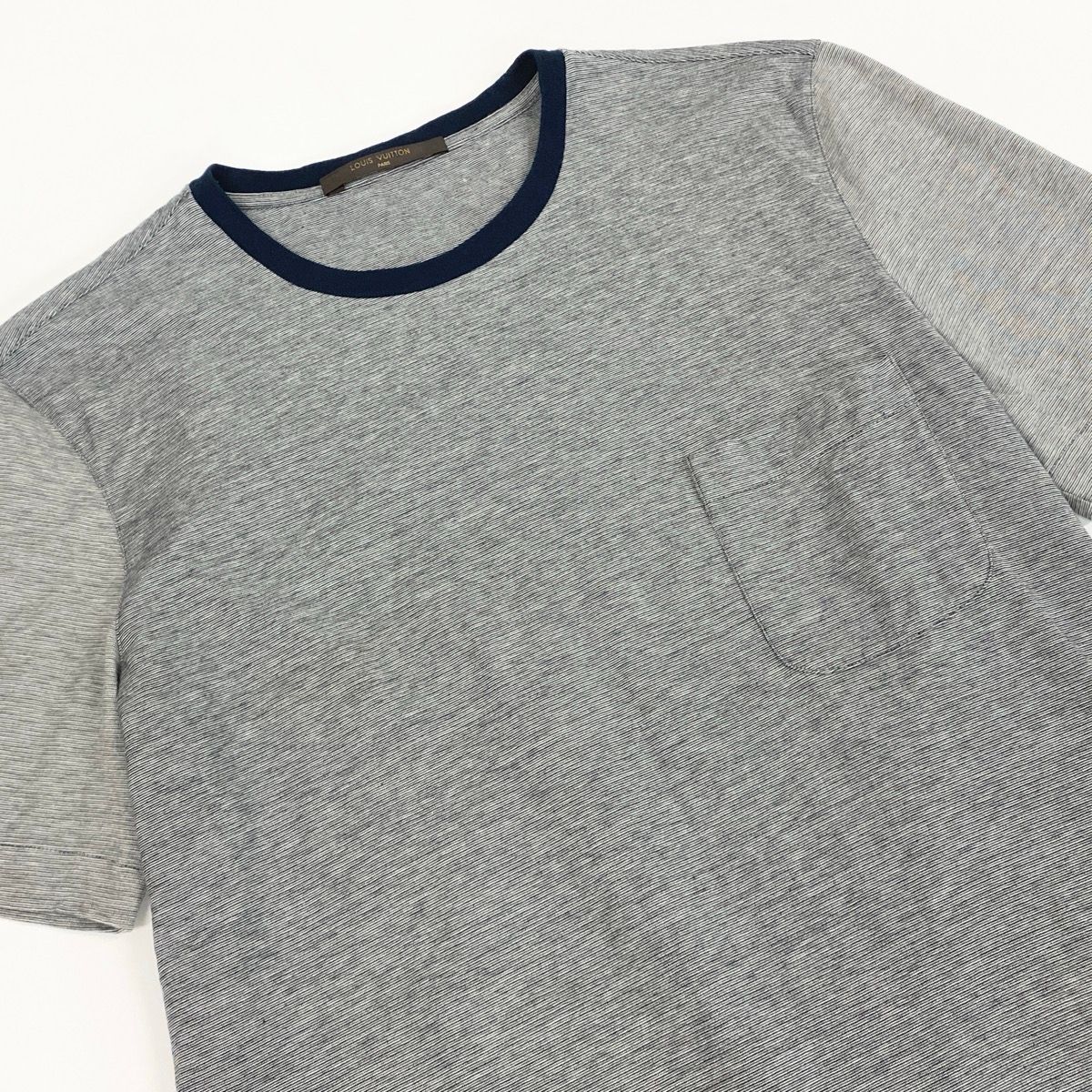 Louis Vuitton Crew Neck Short Sleeve T-Shirt Contrast Bicolor LV Logo Embroidery — view 4
