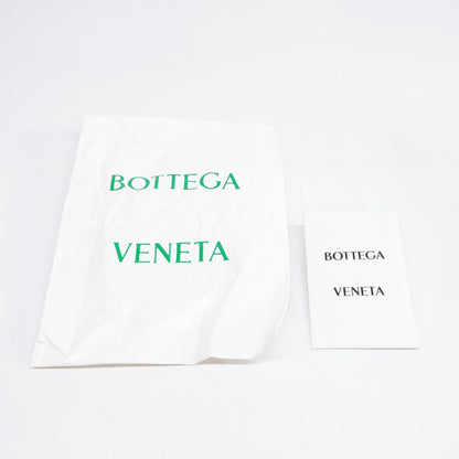 Bottega Veneta Airpods Pro Case Intrecciato Strap Rubber — view 8
