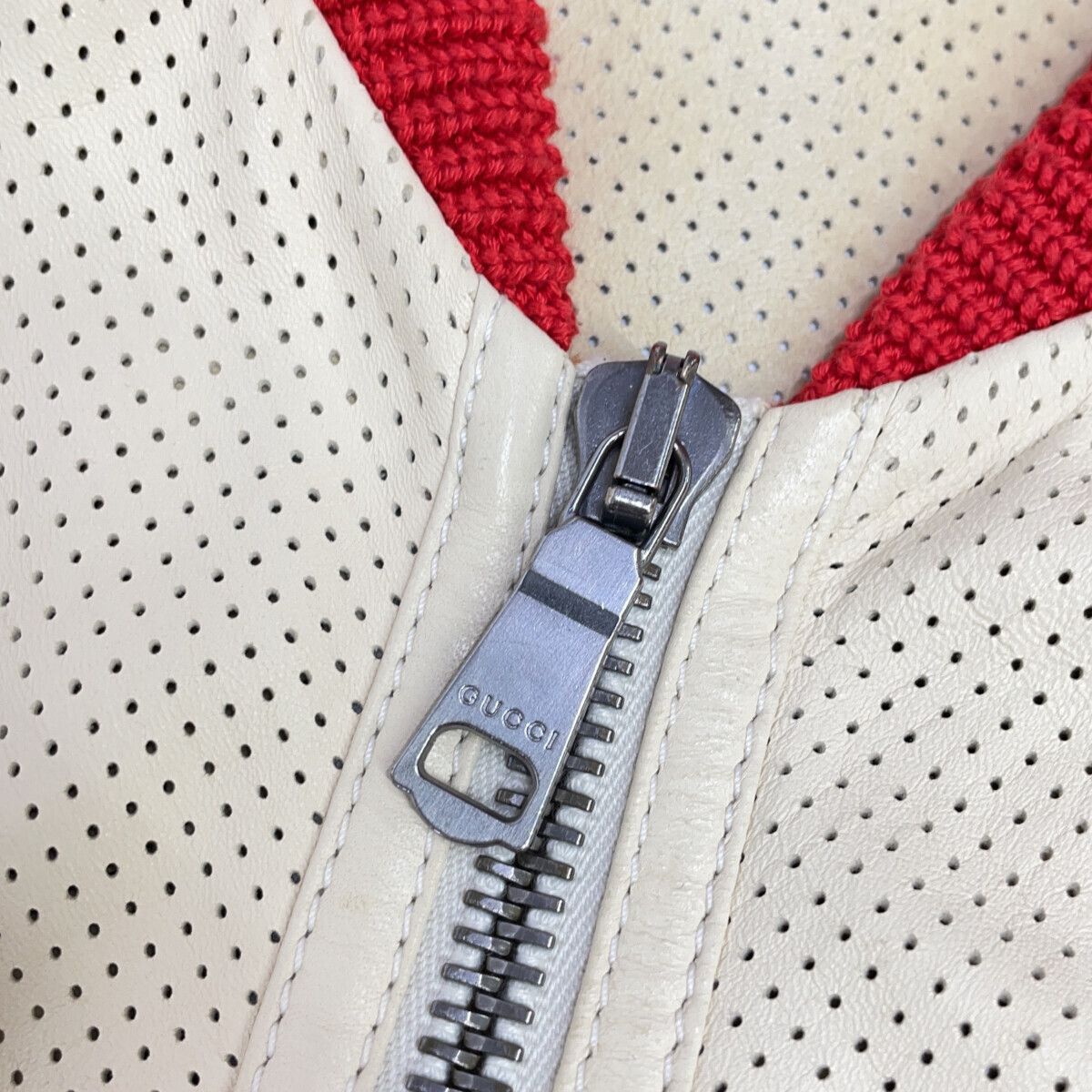 Gucci Beige Lambskin Back Logo Perforated Leather Jacket Bomber 44 — view 8