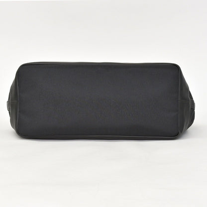 Saint Laurent Black Tote Bag Calfskin Silver — view 8