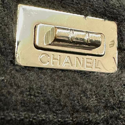 Chanel Short Quilted Leather Wool Black 44 — view 9