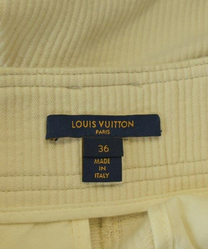 Louis Vuitton Shorts Ivory — view 3