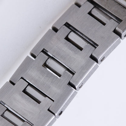 Bvlgari zero One Stainless Steel Silver Kuo Analog Display Black Dial Watch — view 9