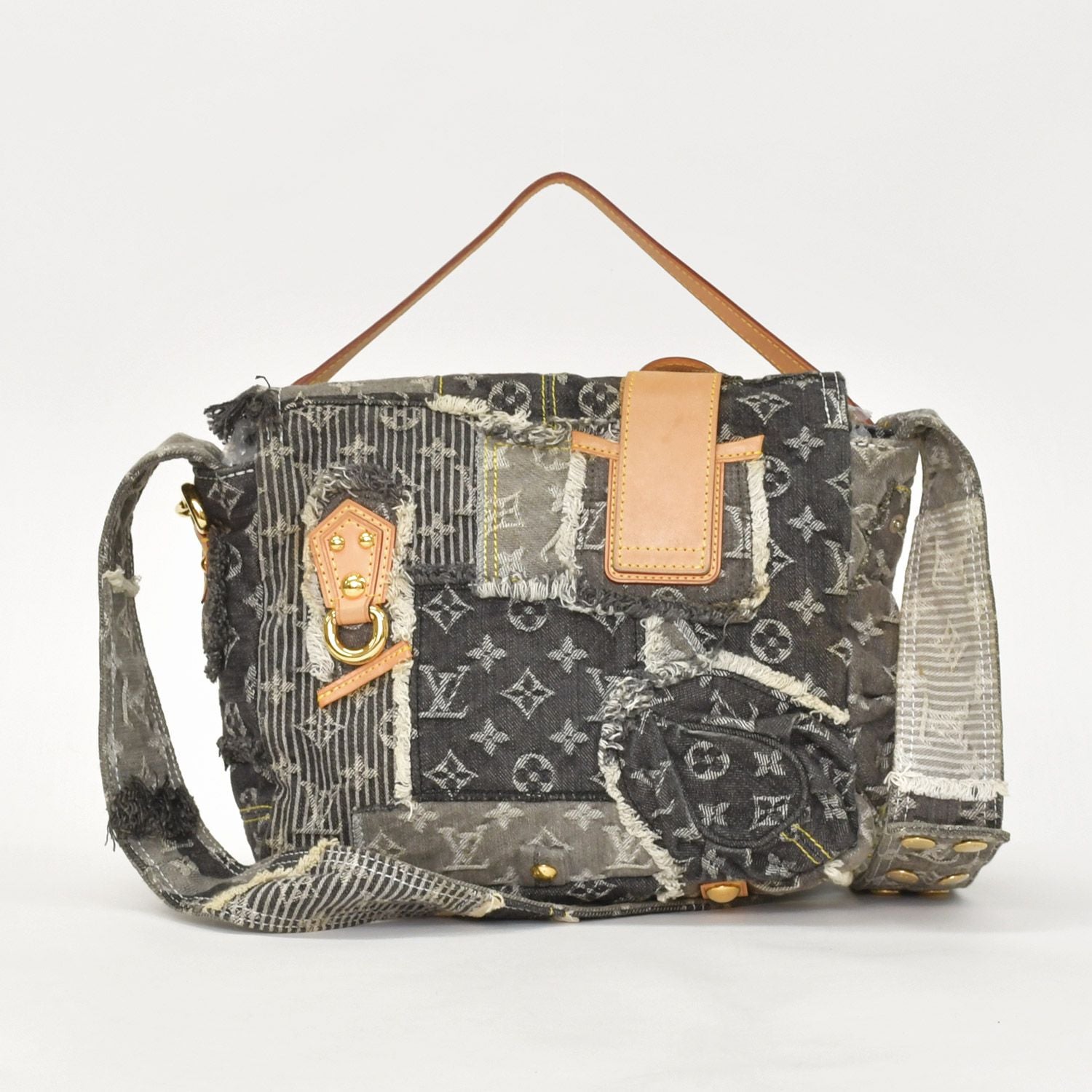 Louis Vuitton Monogram Denim Patchwork Posty Messenger Bag Gray — view 3
