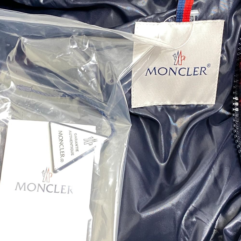 Moncler Thymelee 5 Nylon Down Jacket Navy — view 4