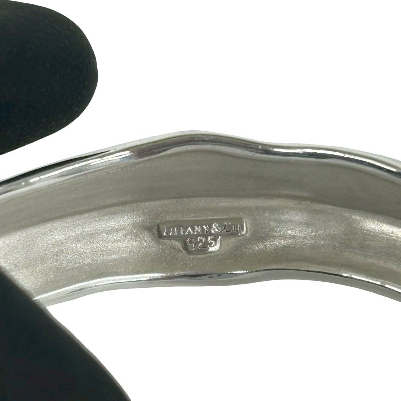 Tiffany & Co Vintage Leaf Bangle 925 Sterling Silver Bracelet — view 3