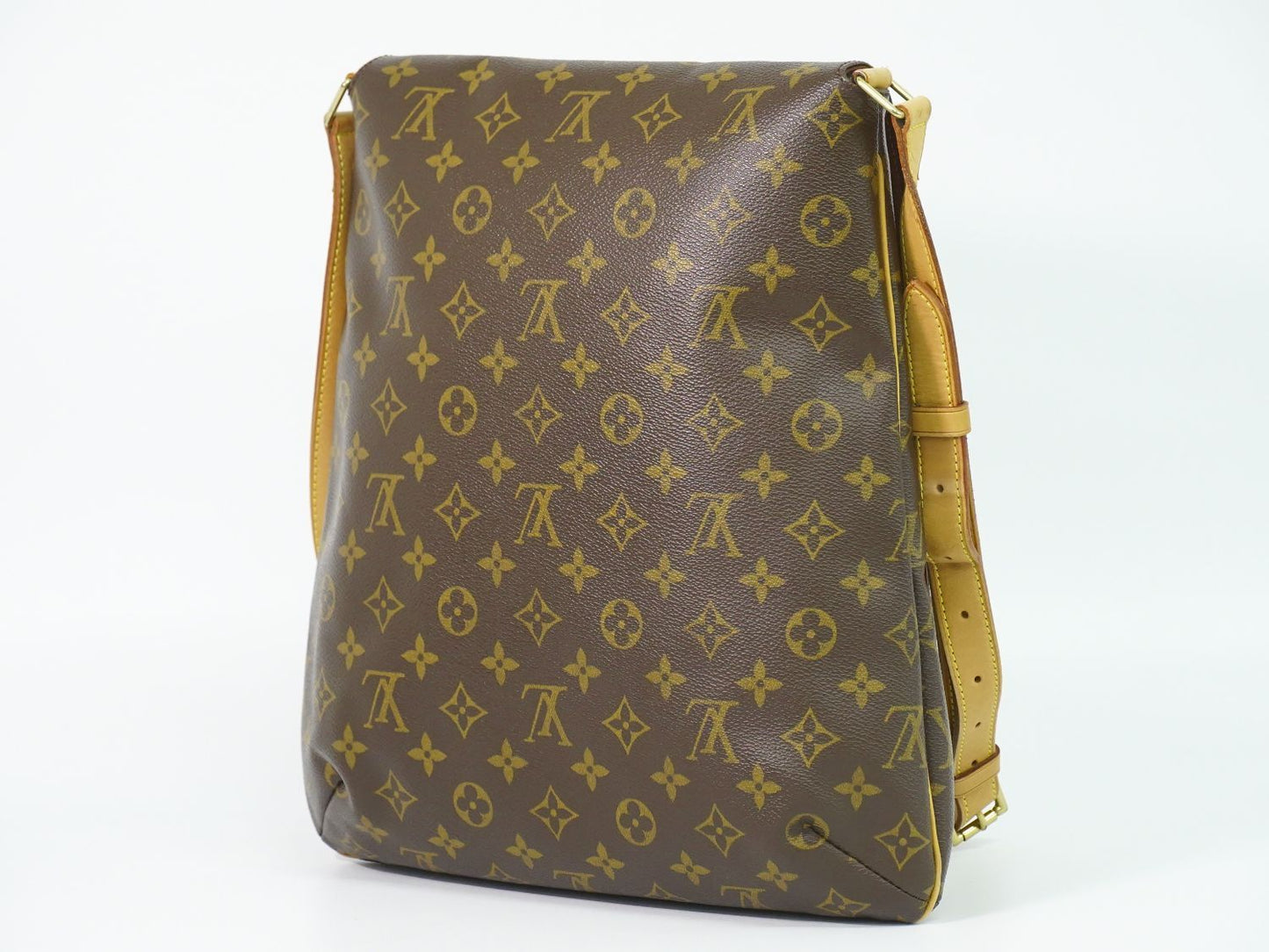 Louis Vuitton LV Musette Monogram Shoulder Bag Pochette Brown — view 2