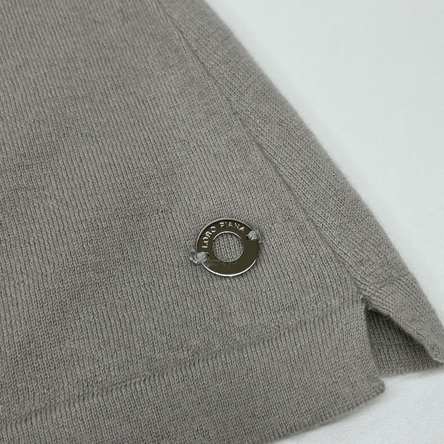 Loro Piana Cashmere Crew Neck Long Sleeve Knit Sweater Top 38 — view 4