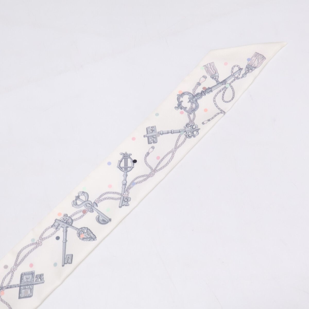 Hermes les Cles a Pois Key Motif Silk Twill Scarf — view 4