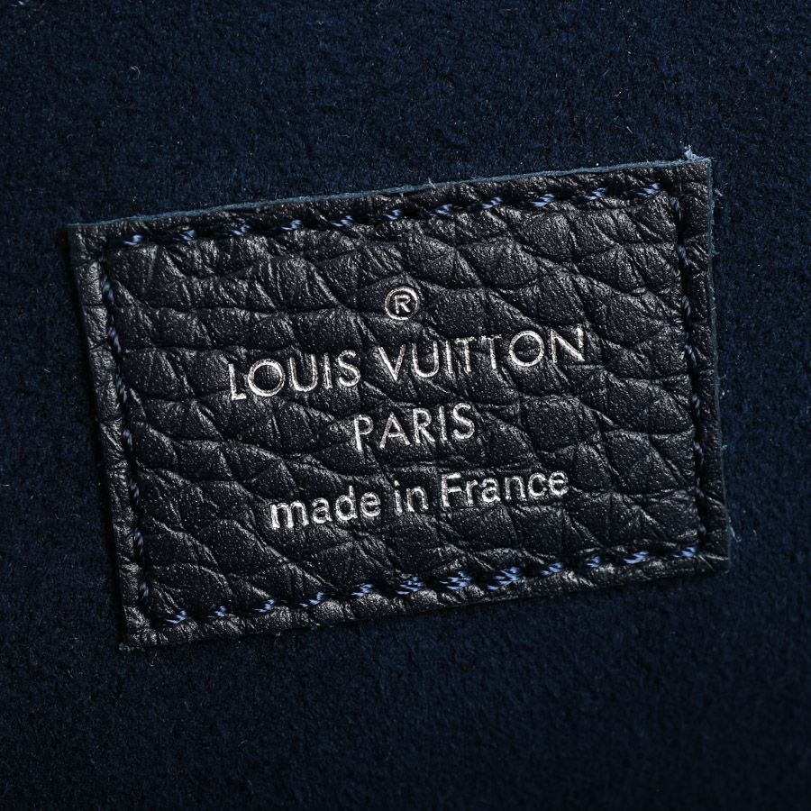 Louis Vuitton Clutch Pochette Jour GM — view 6