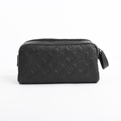 Louis Vuitton Clutch Dopp — view 3