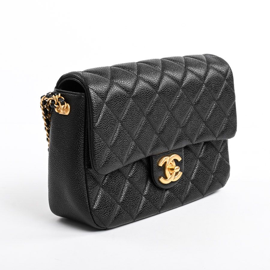 Chanel Shoulder Bag Chain — view 2