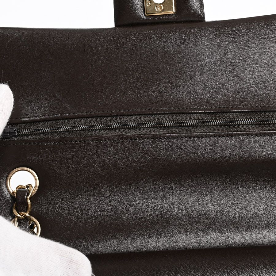 Chanel Shoulder Bag 11.12 Classic — view 7