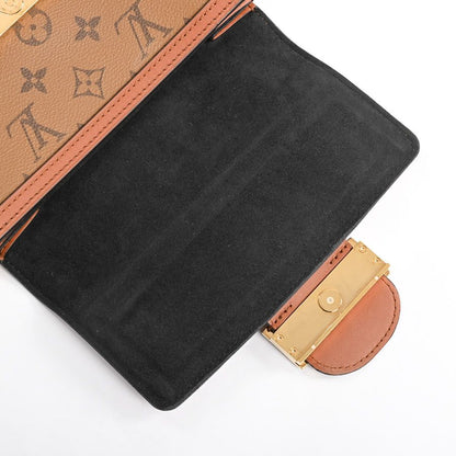 Louis Vuitton Shoulder Bag Dauphine Mini — view 9