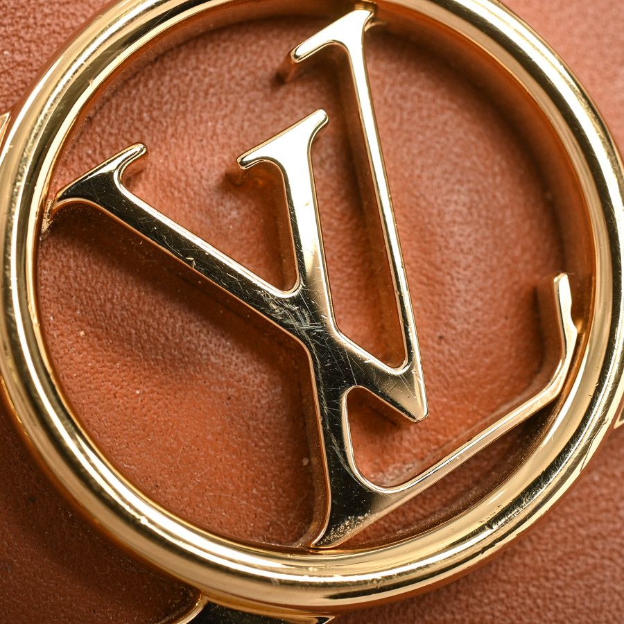 Louis Vuitton Shoulder Bag Dauphine Mini — view 8