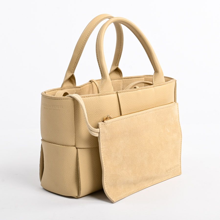 Bottega Veneta Handbag Mini Arco Tote — view 2