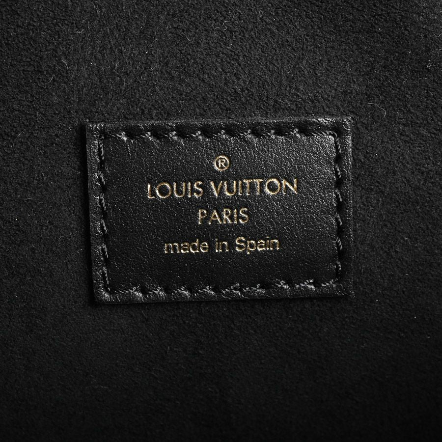 Louis Vuitton Backpack Montsouris PM — view 6