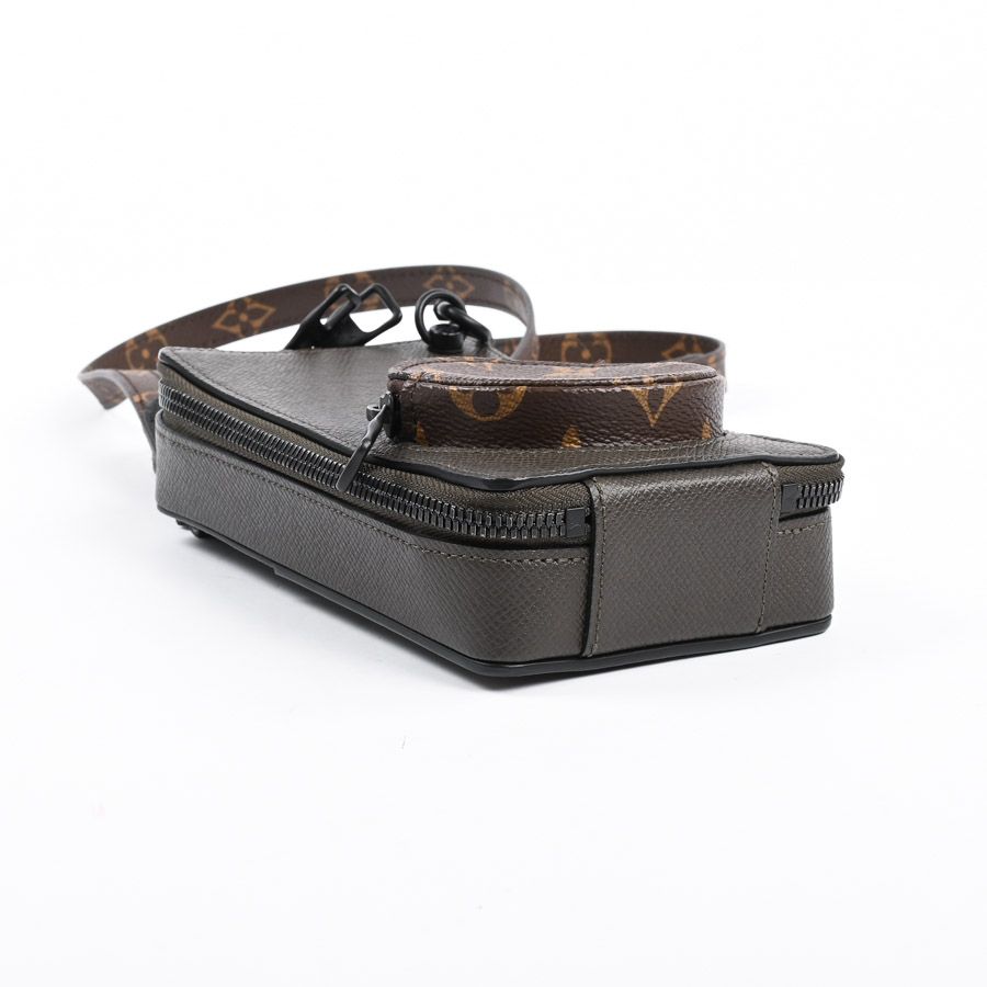 Louis Vuitton Shoulder Bag Phone — view 5
