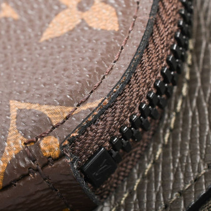 Louis Vuitton Shoulder Bag Phone — view 8