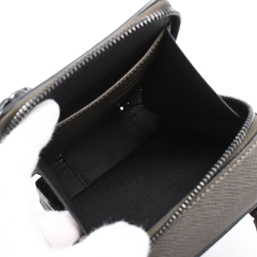 Louis Vuitton Shoulder Bag Phone — view 4