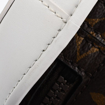Louis Vuitton Shoulder Bag Coffee — view 7