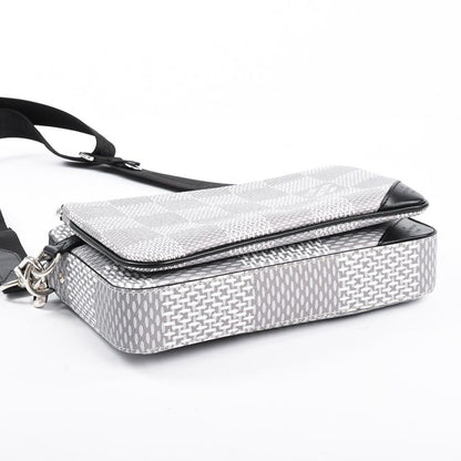 Louis Vuitton Shoulder Bag Trio Messenger — view 5
