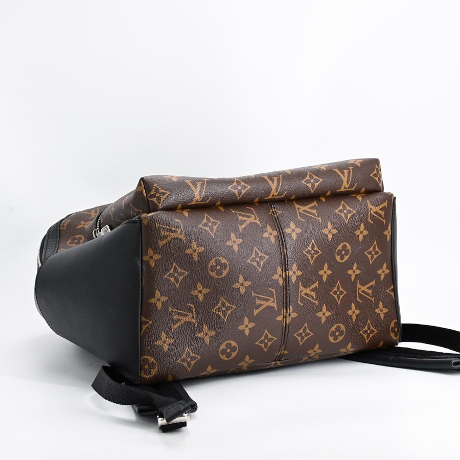 Louis Vuitton Backpack Discovery PM — view 5