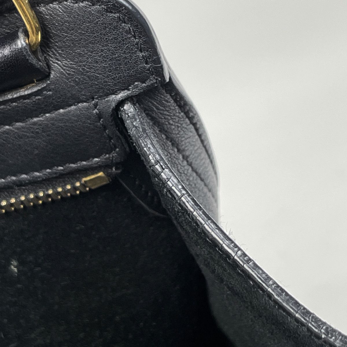 Saint Laurent Cabas Handbag Small 2-Way Leather Black — view 7