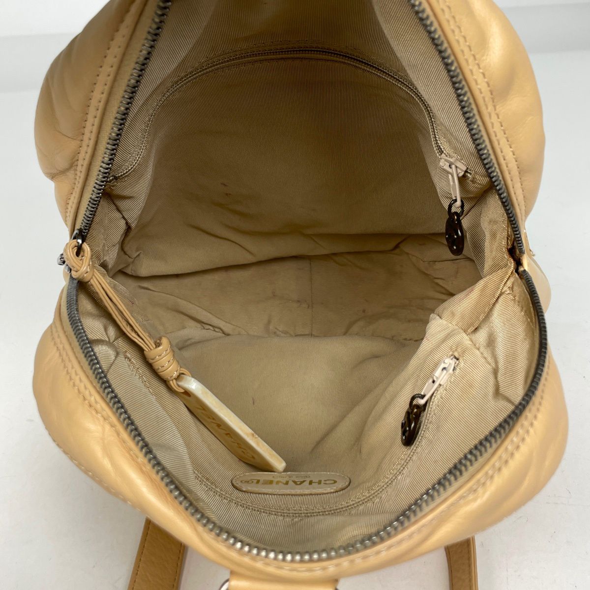 Chanel CC Logo Backpack Leather Beige — view 9