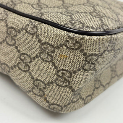 Gucci GG Pattern Shoulder Bag Brown — view 3