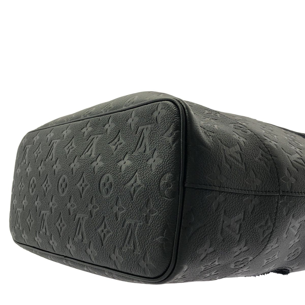 Louis Vuitton Rei Kawakubo with Holes PM Monogram Tote Black — view 7