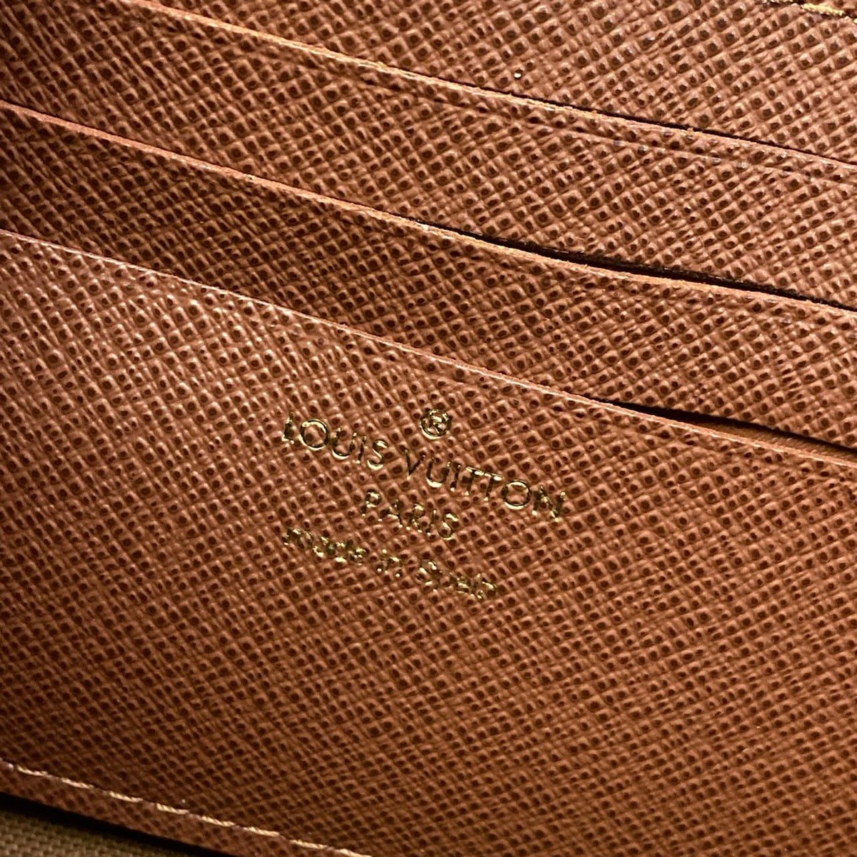 Louis Vuitton Wallet Monogram on Chain — view 6
