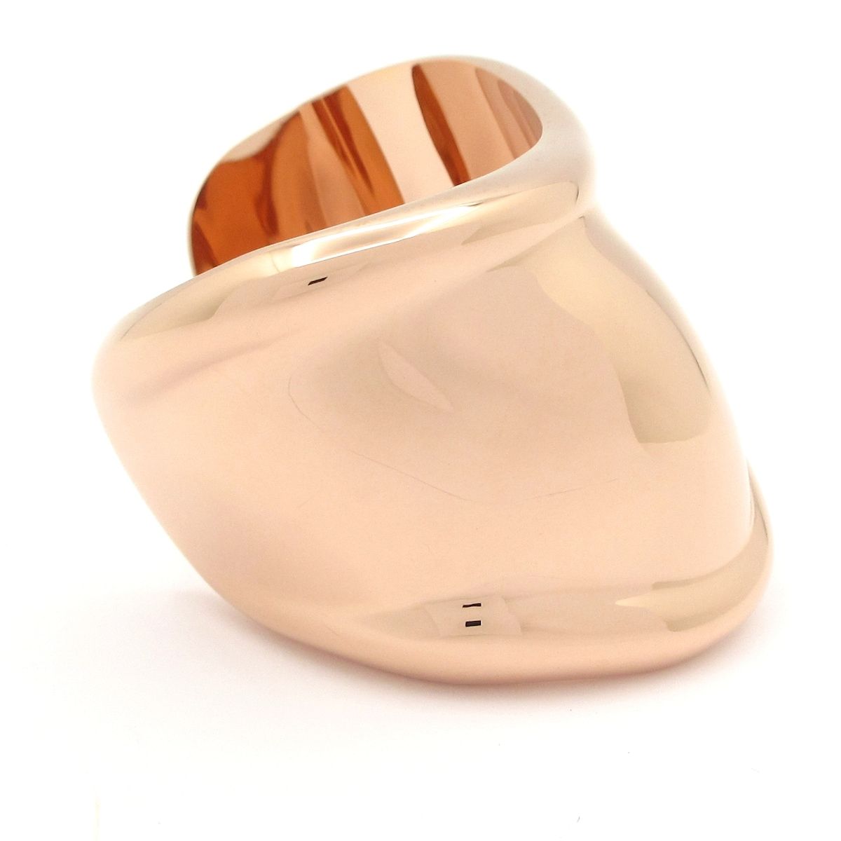Tiffany & Co Bangle Bone Calf 18k Pink Gold Right Bracelet — view 2