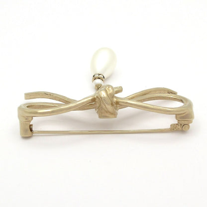 Chanel Brooch Gold White CC Logo Ribbon — view 4
