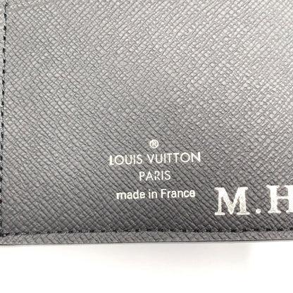 Louis Vuitton Portefeuille Brazza Taiga Initial Leather Black Bifold Wallet — view 4