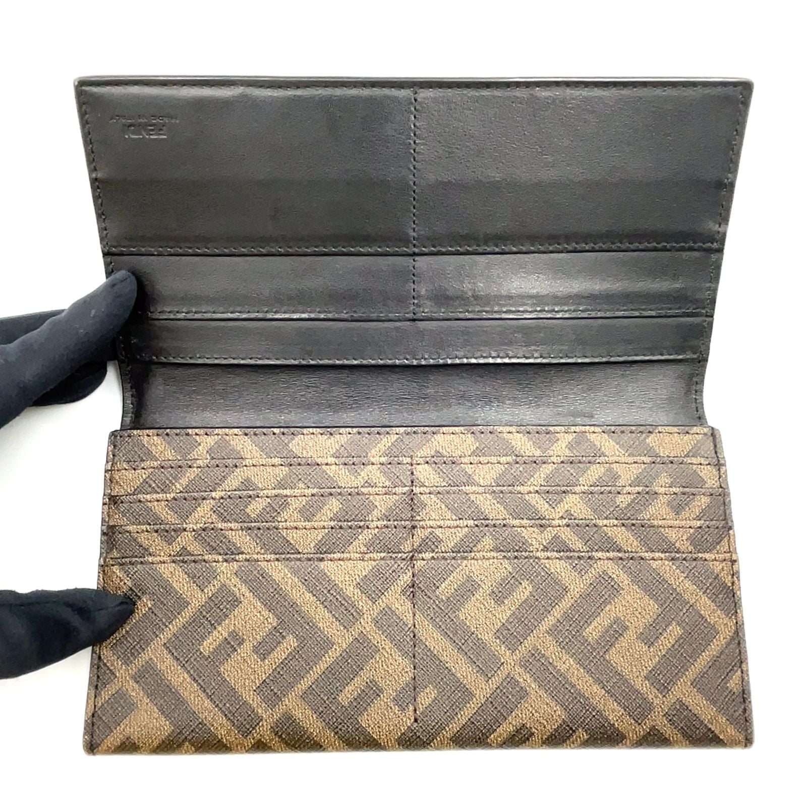 Fendi Zucca Pattern Continental Leather Brown Black Wallet Silver — view 3