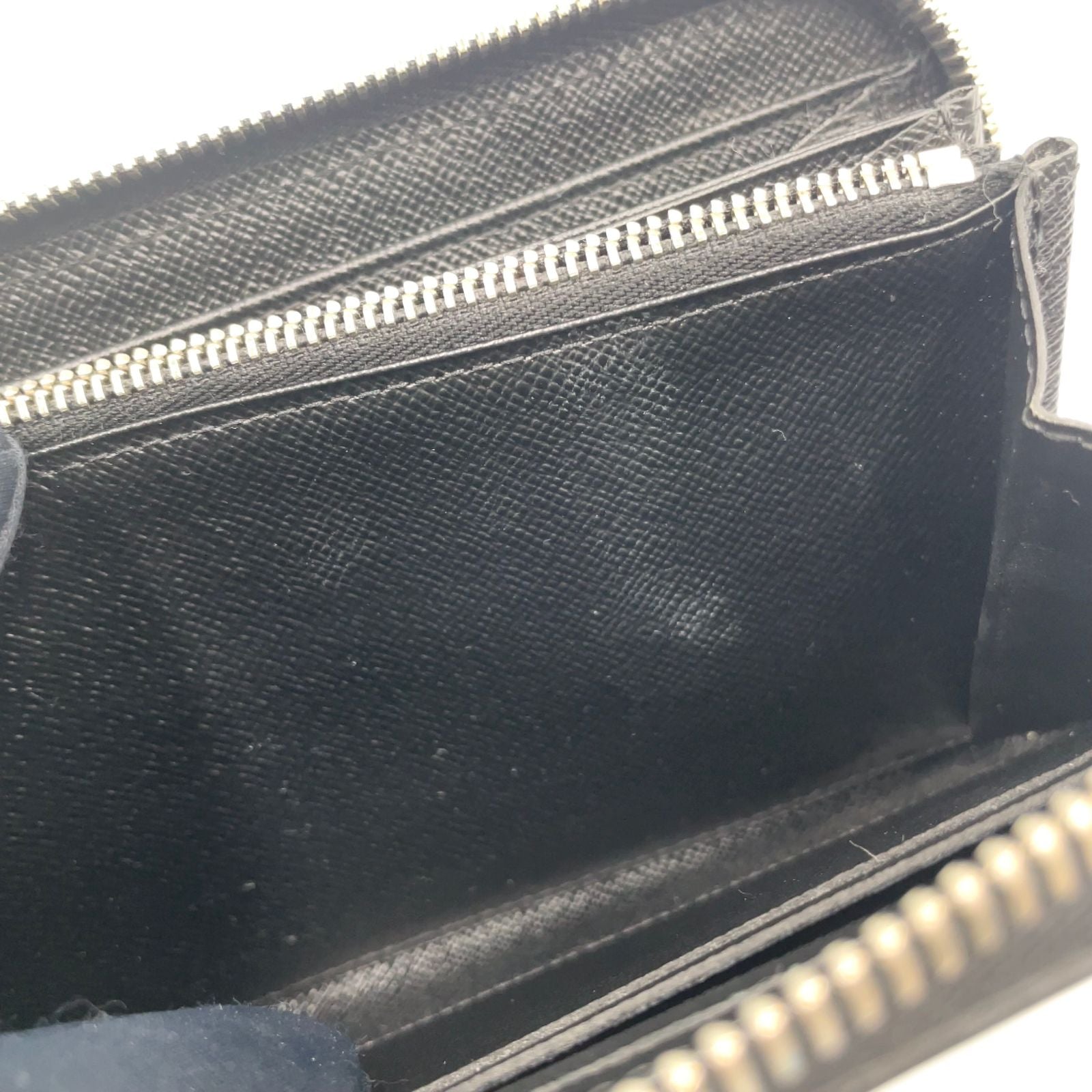Louis Vuitton Zippy Wallet Epi Noir Leather Black Zip Around Silver — view 5