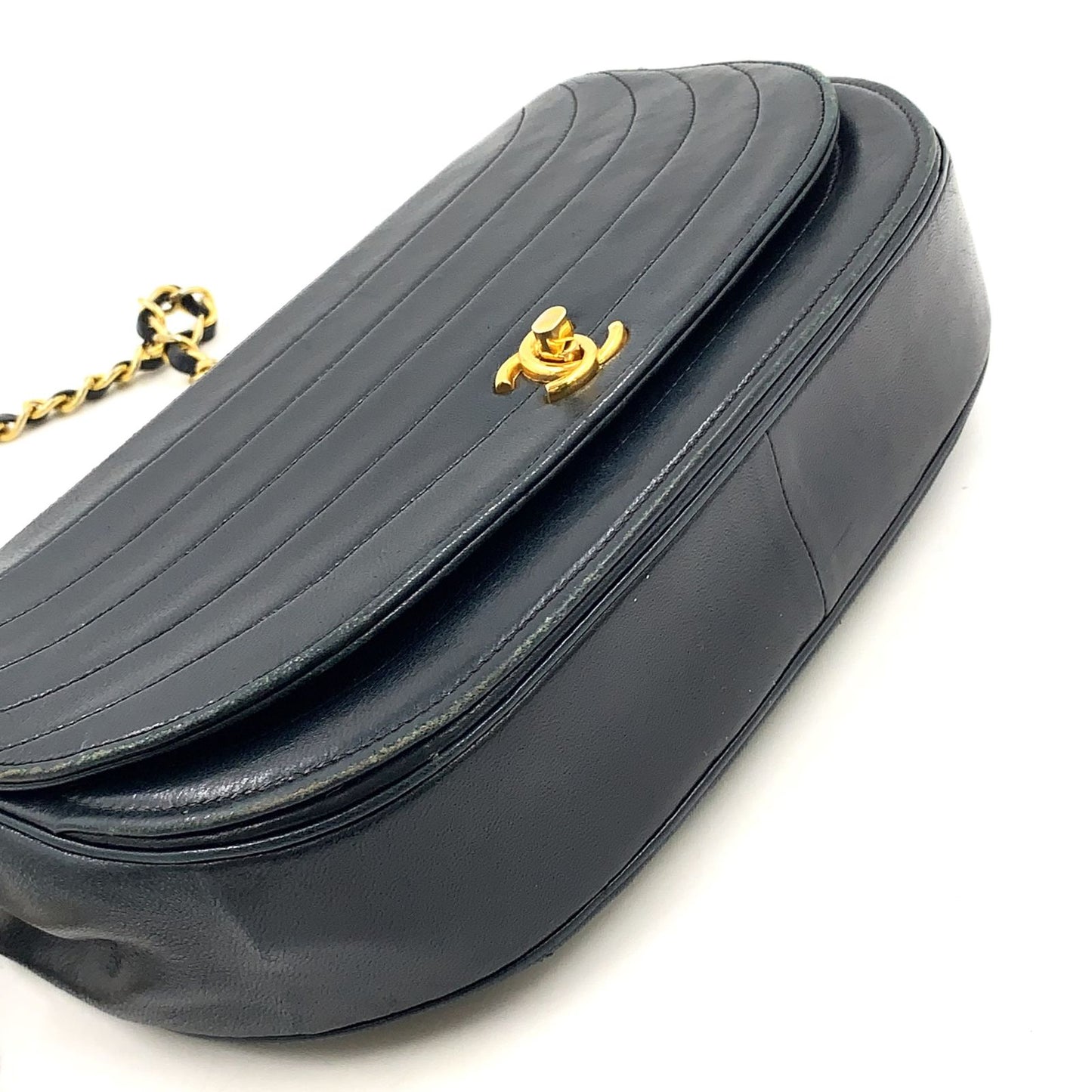 Chanel Half Moon Unknown Lambskin Black Shoulder Bag Gold — view 8