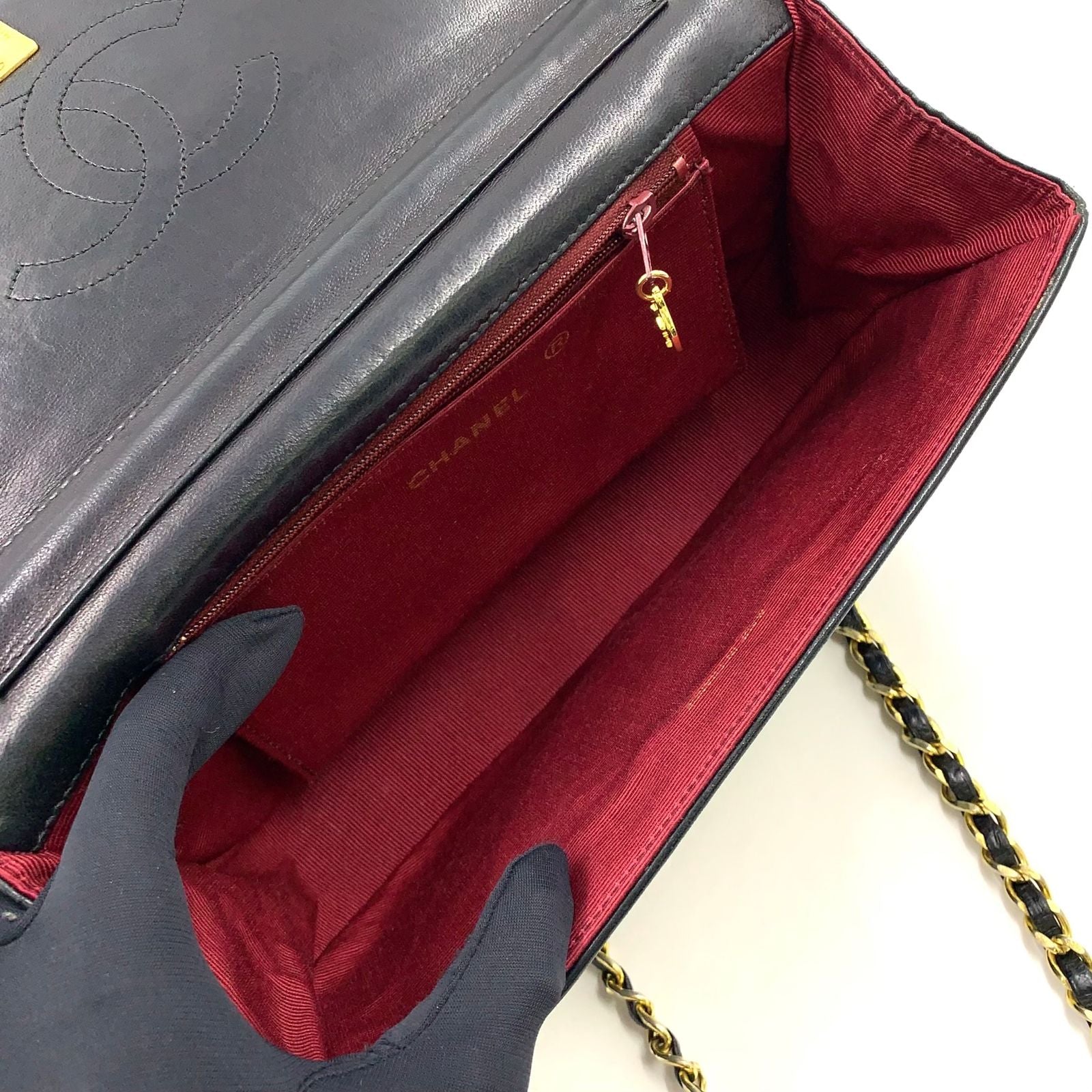 Chanel Half Moon Unknown Lambskin Black Shoulder Bag Gold — view 3