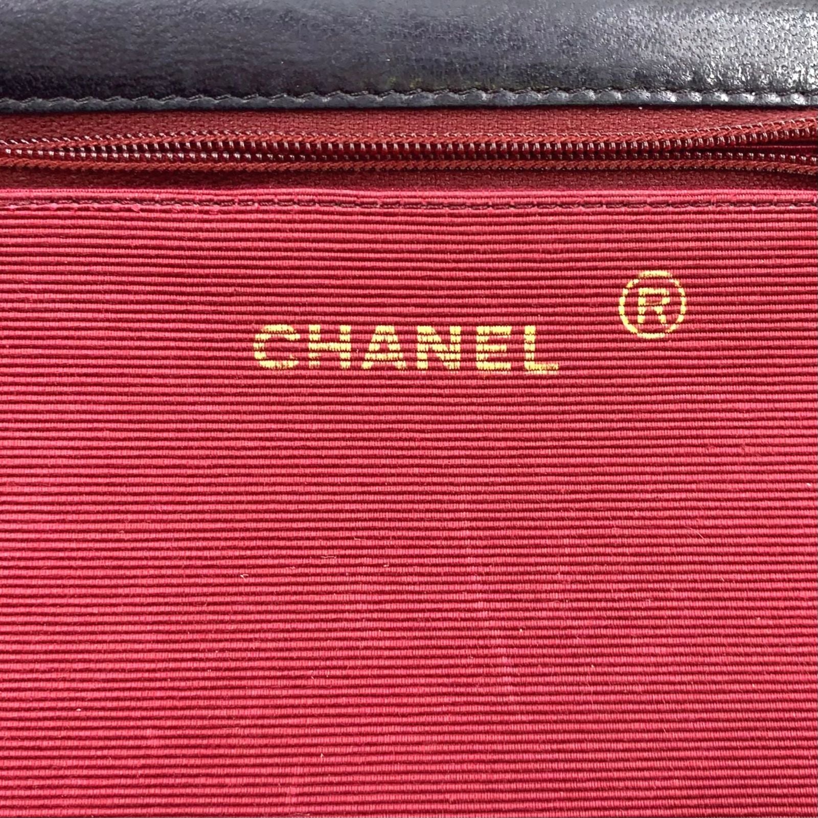 Chanel Half Moon Unknown Lambskin Black Shoulder Bag Gold — view 4