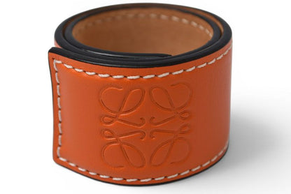 Loewe Bracelet Bangle Anagram 119.19.337 Slap Orange — view 2
