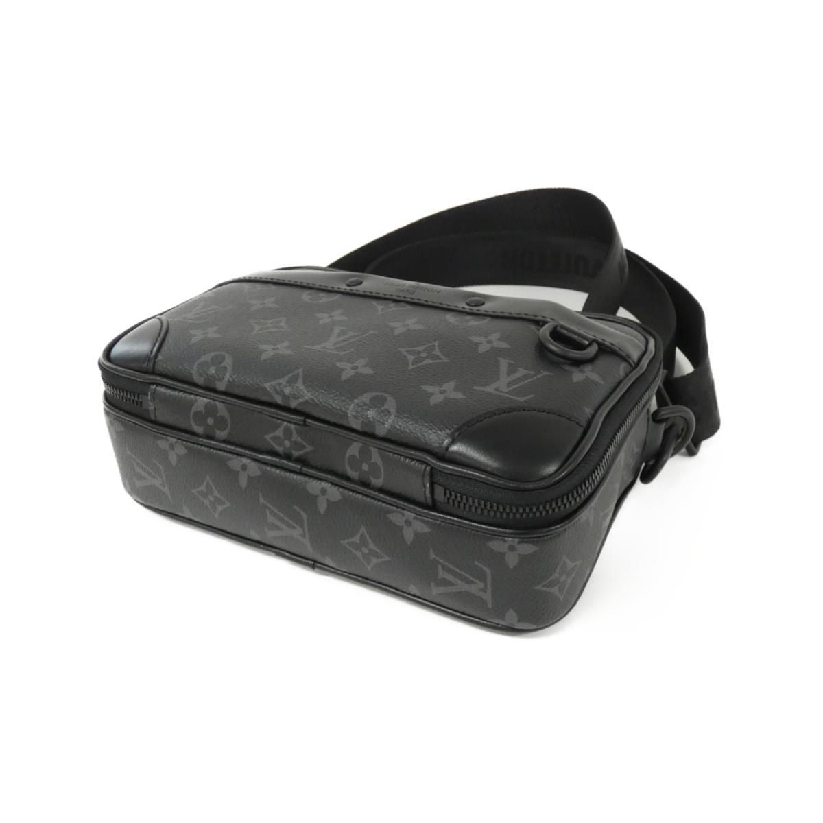 Louis Vuitton Monogram Eclipse Alpha Messenger — view 3