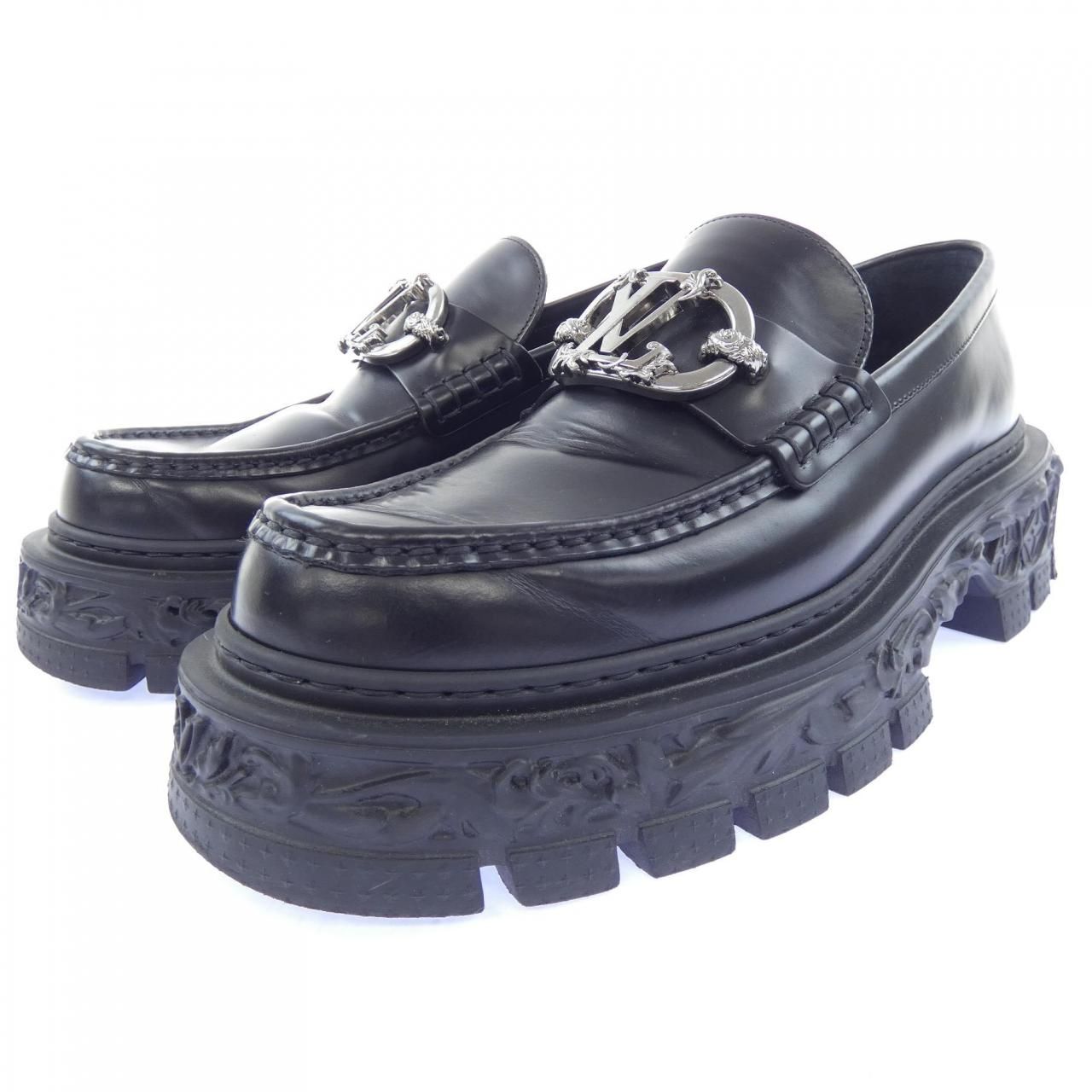 Louis Vuitton LV Baroque Shoes — view 3
