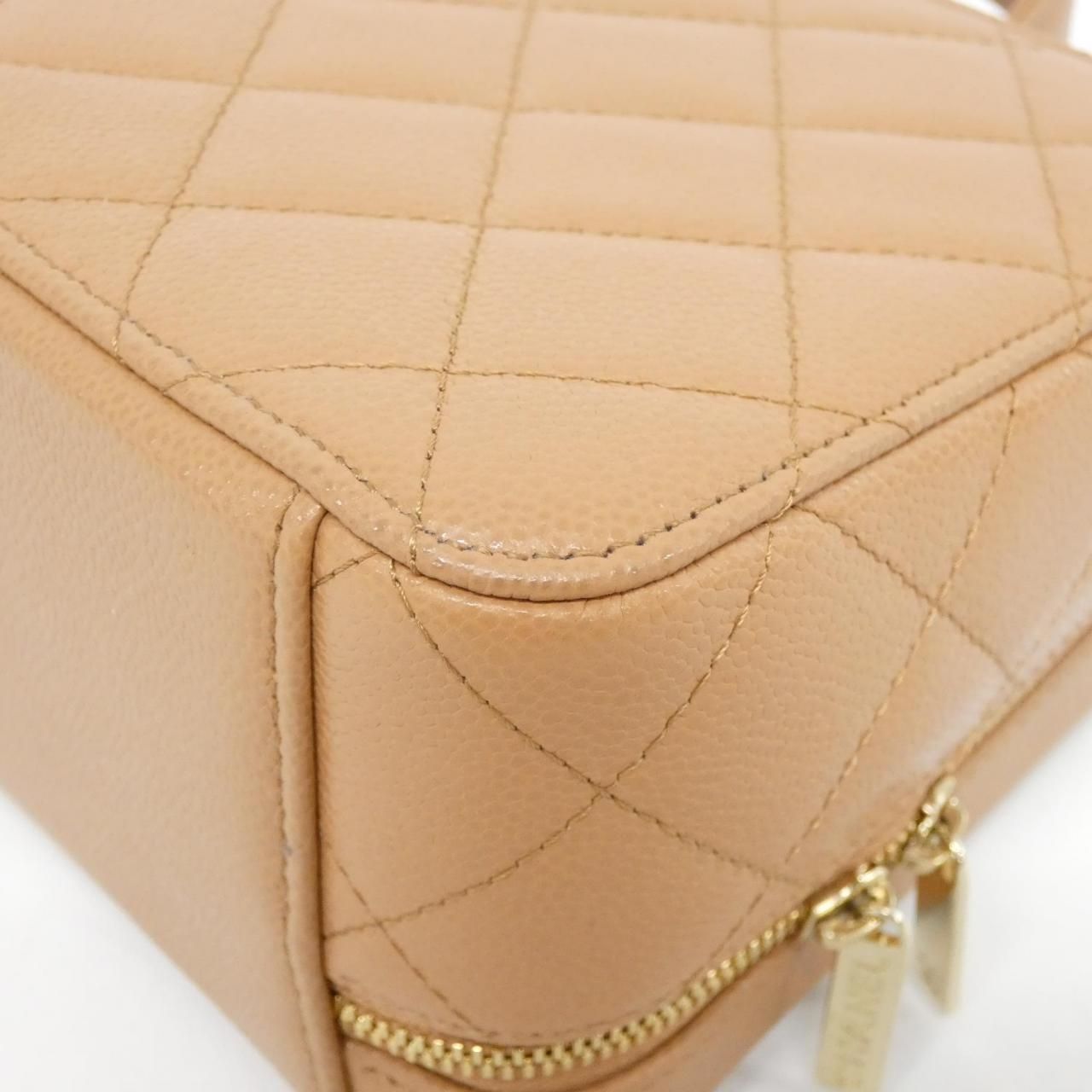 Chanel Bag Handbag Beige — view 3