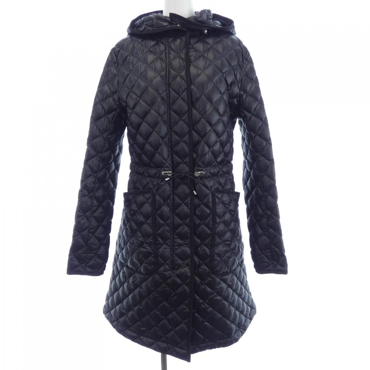 Moncler Barrois Down Coat