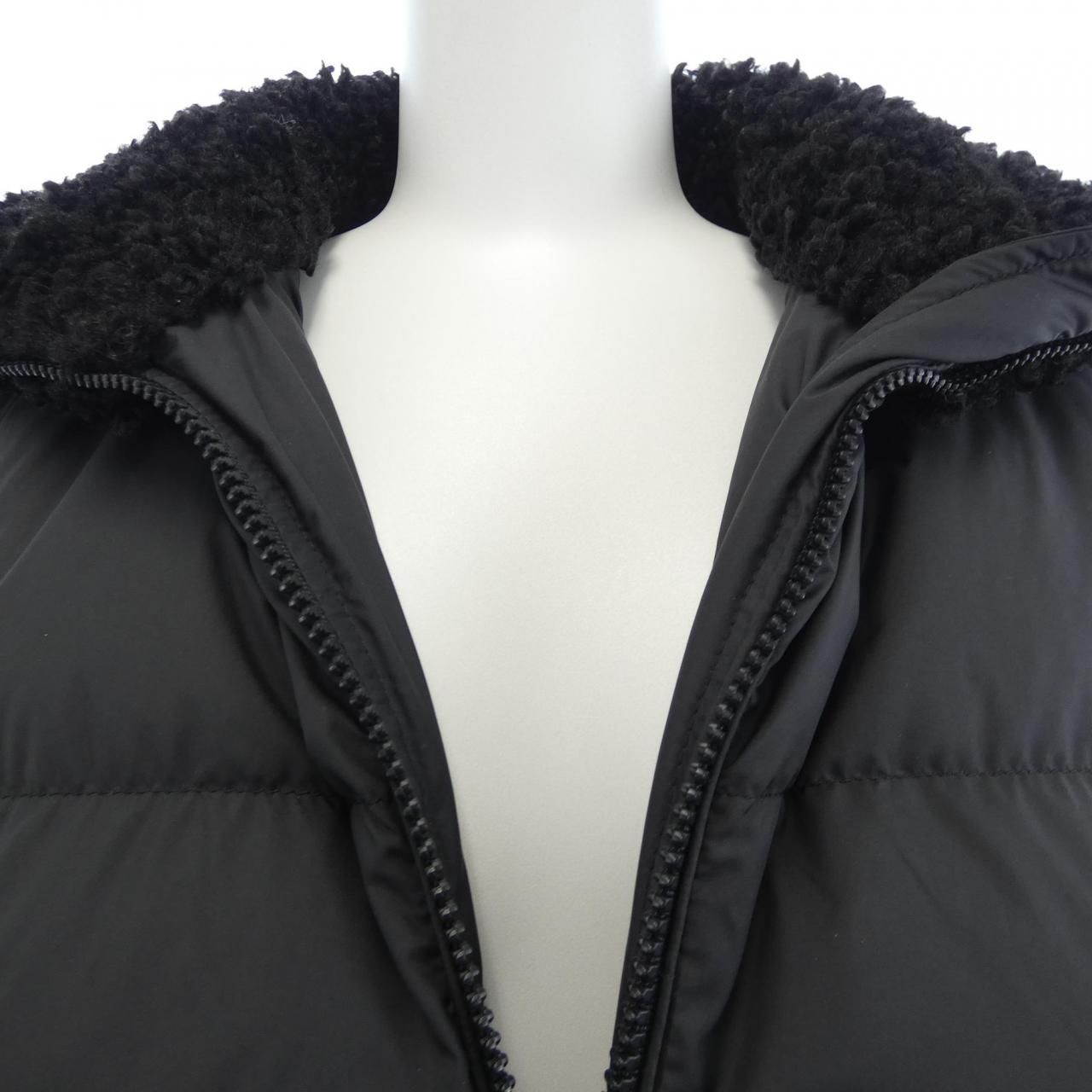 Moncler Esnaie Down Jacket — view 6