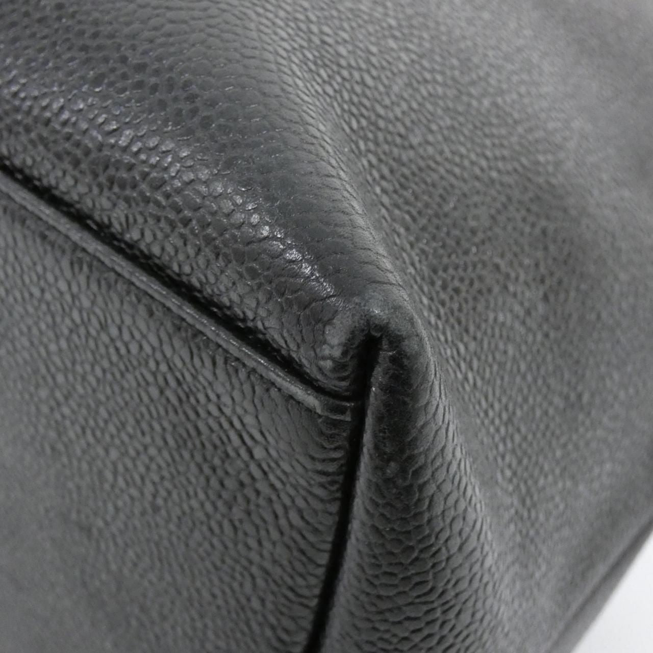 Chanel Vintage Shoulder — view 3