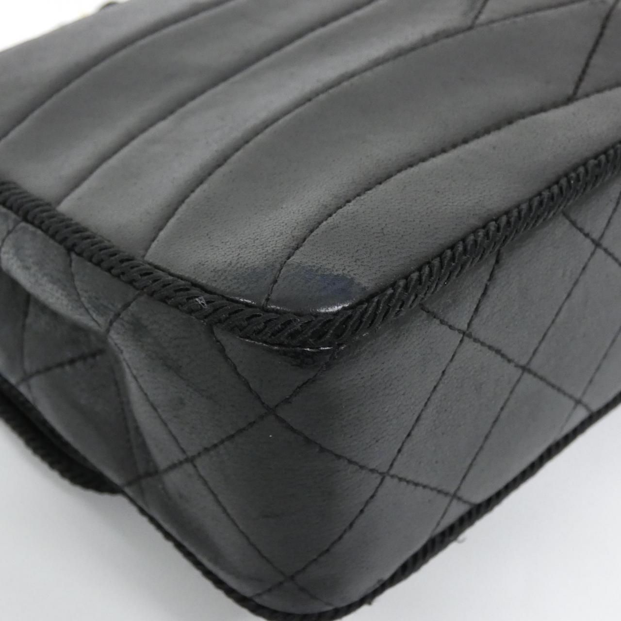 Chanel Vintage Shoulder — view 3